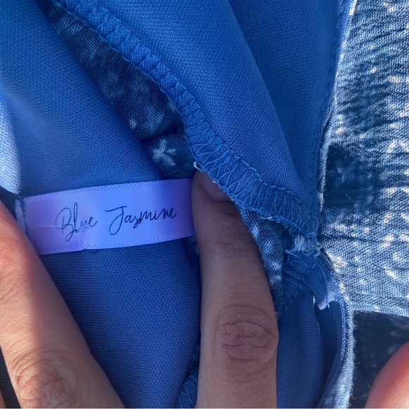 Women’s Decorative Tank Top - Picture 5 of 5